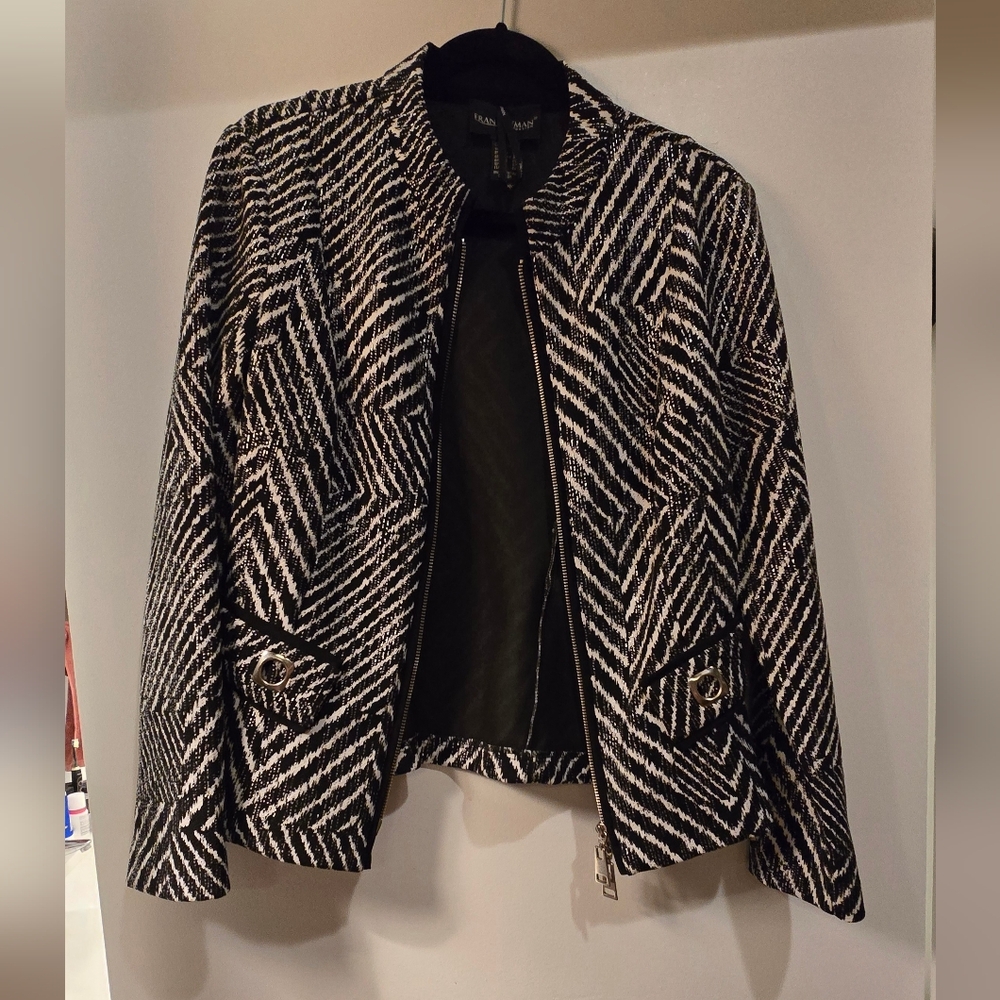 Frank Lyman MONTREAL Black and White Geometric Blazer